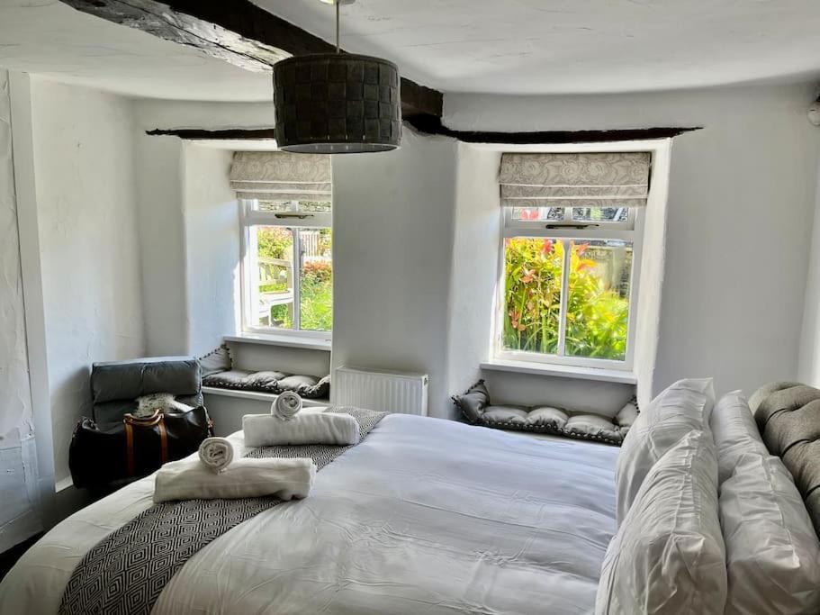The Old Post Office, Cosy Grade II Listed 2 Bed Apartment Windermere Exteriör bild
