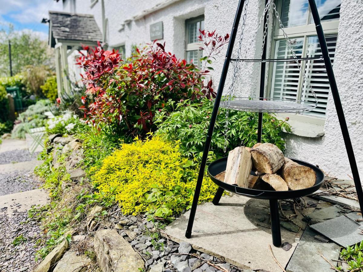 The Old Post Office, Cosy Grade II Listed 2 Bed Apartment Windermere Exteriör bild